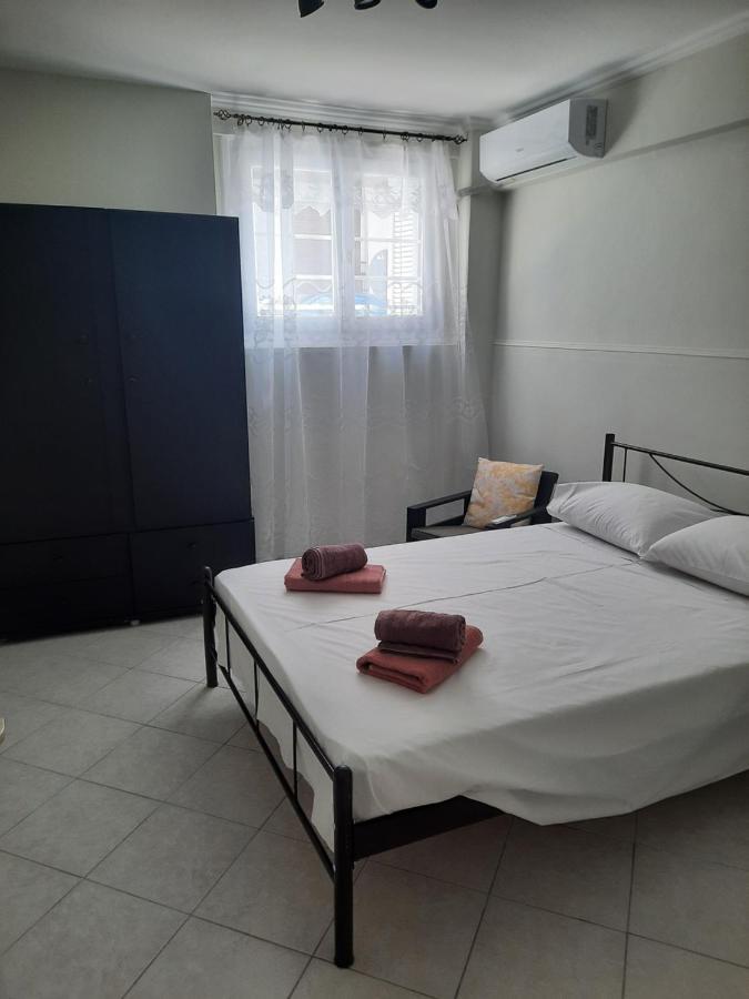 Lousi House Appartement Athene Buitenkant foto