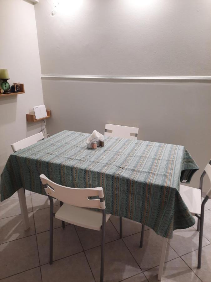 Lousi House Appartement Athene Buitenkant foto