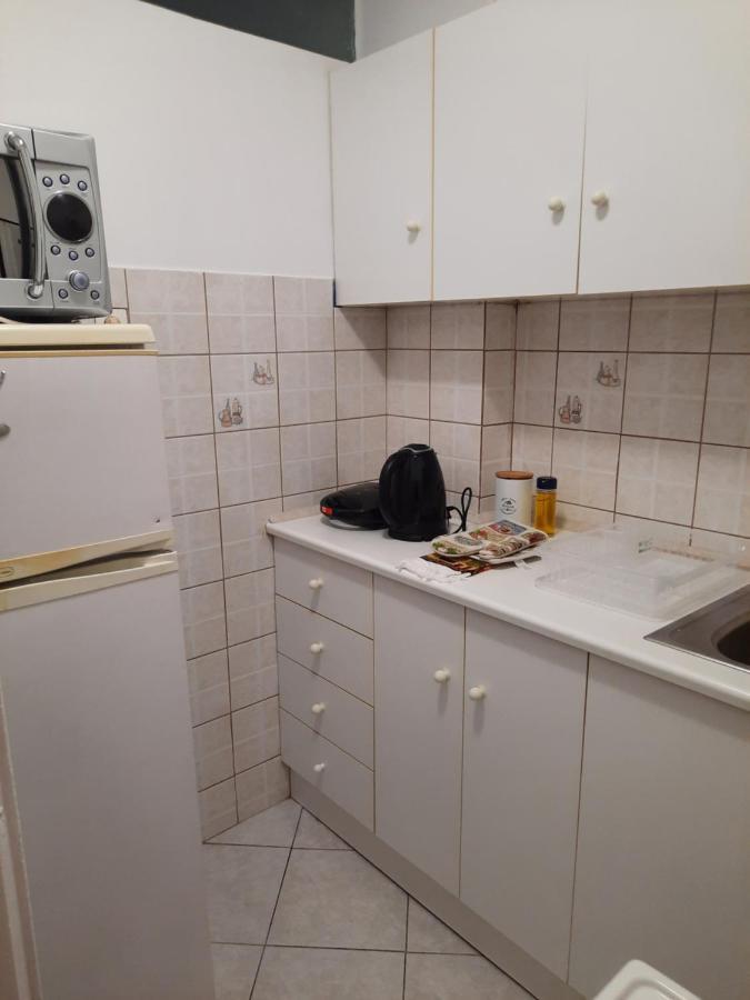 Lousi House Appartement Athene Buitenkant foto