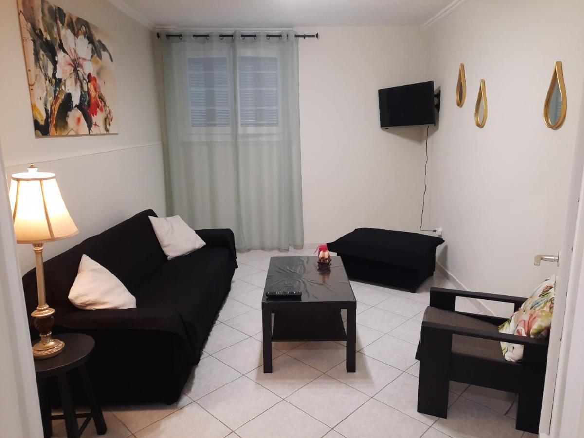 Lousi House Appartement Athene Buitenkant foto